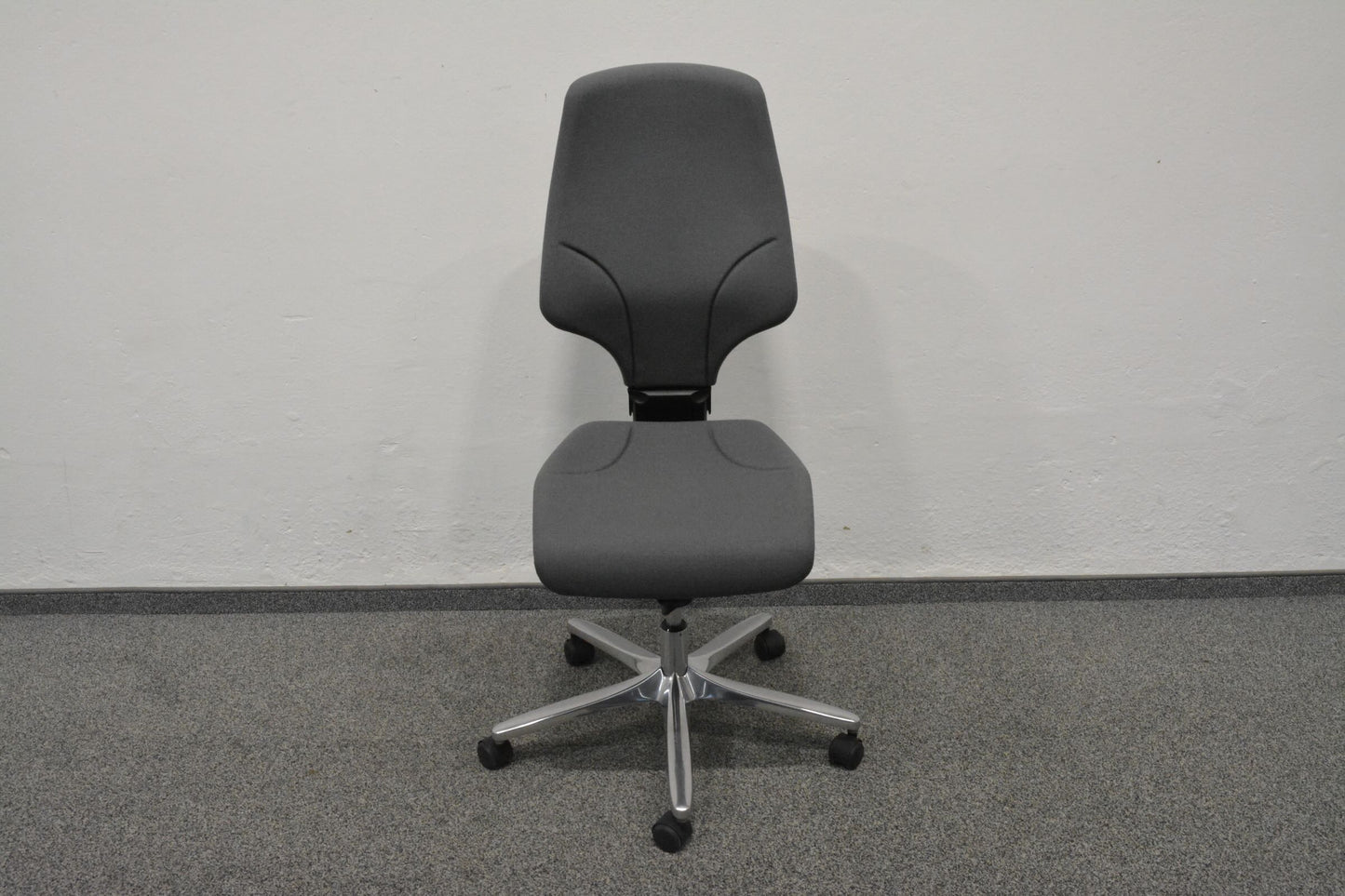 Giroflex G64 Bürodrehstuhl Stoffbezug Anthrazit