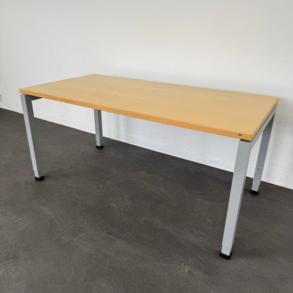 Denz D3 Schreibtisch höhenverstellbar von 680 x 820 mm - 6036118