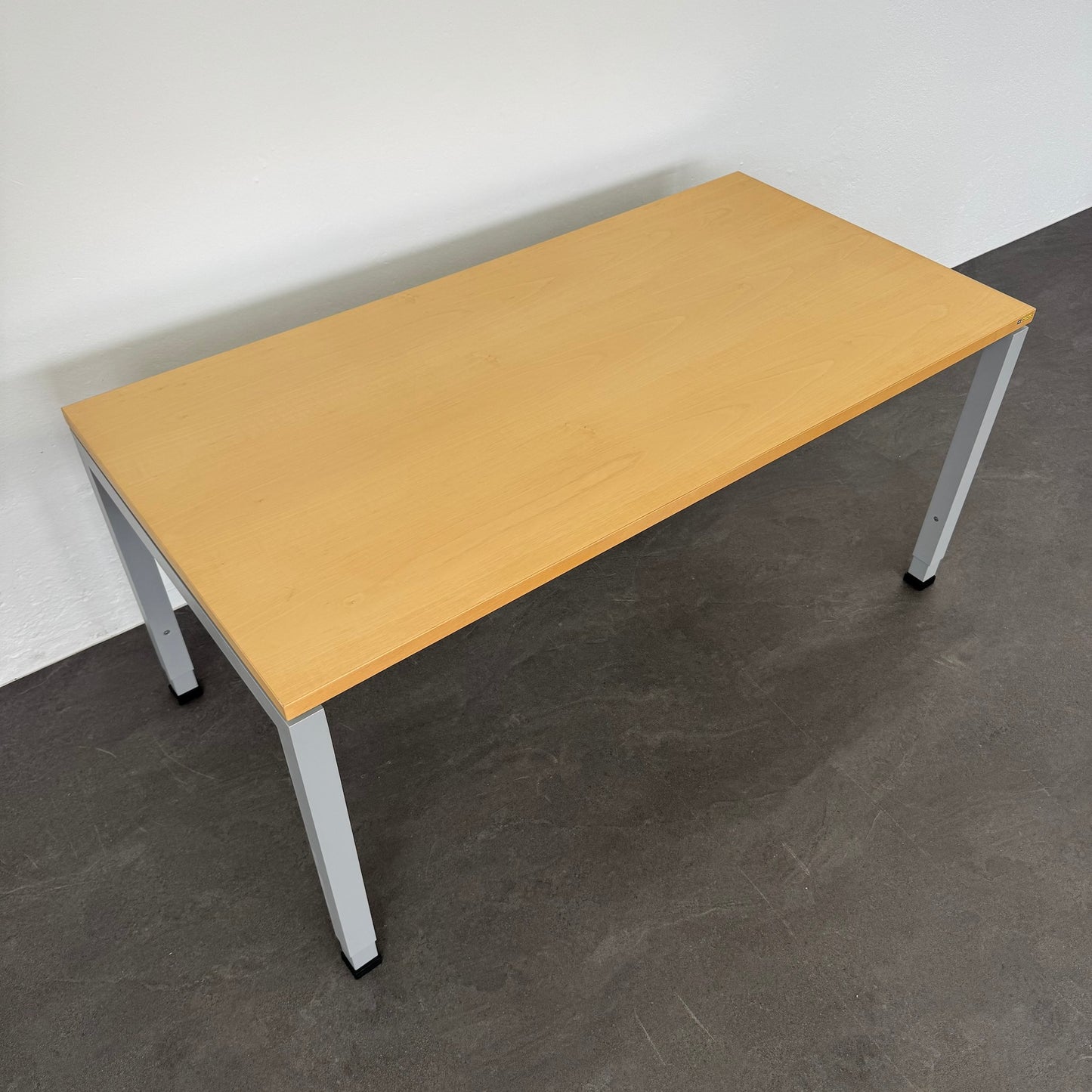 Denz D3 Schreibtisch