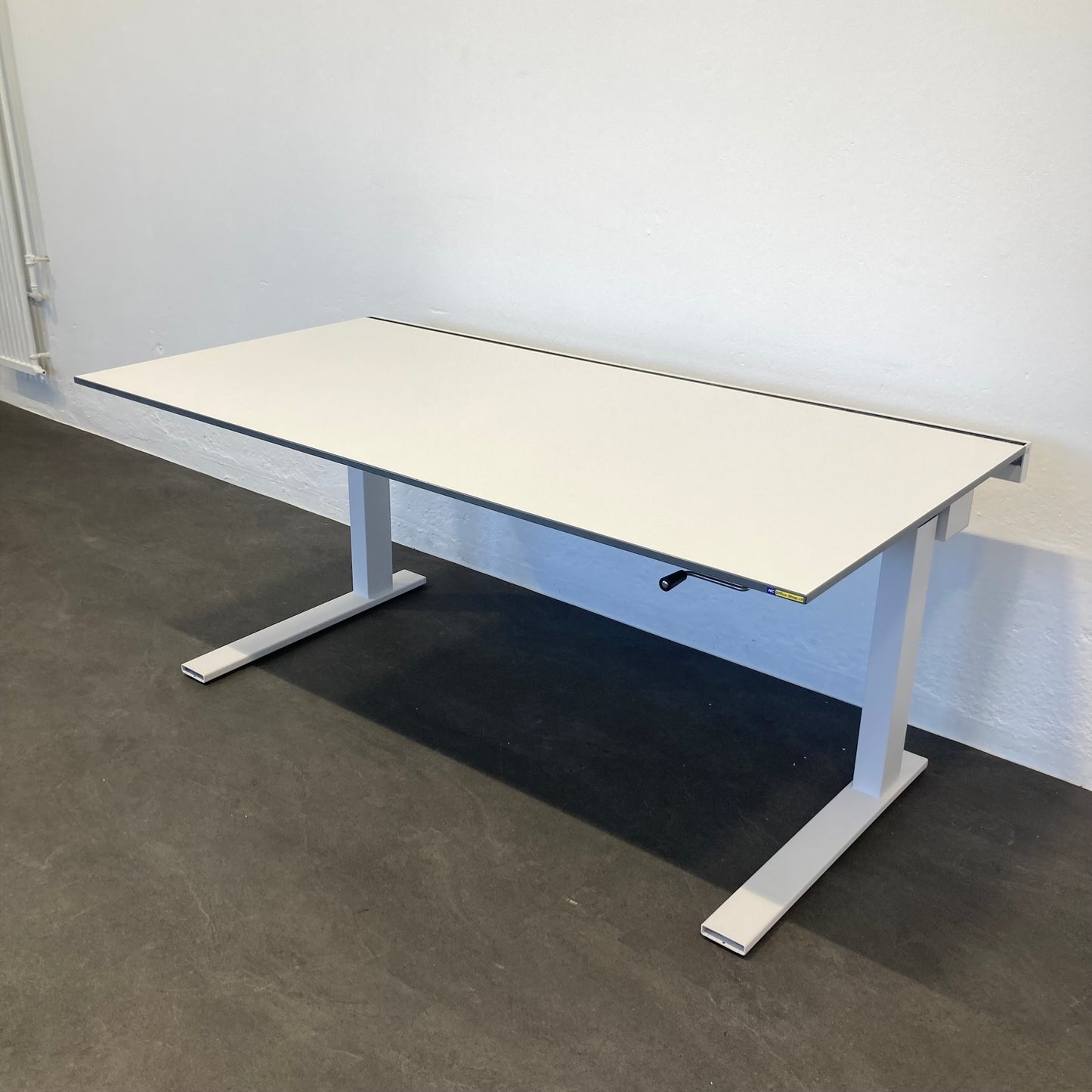 Lista Office LO Extend Schreibtisch mechanisch höhenverstellbar von 680-820mm - 6036204