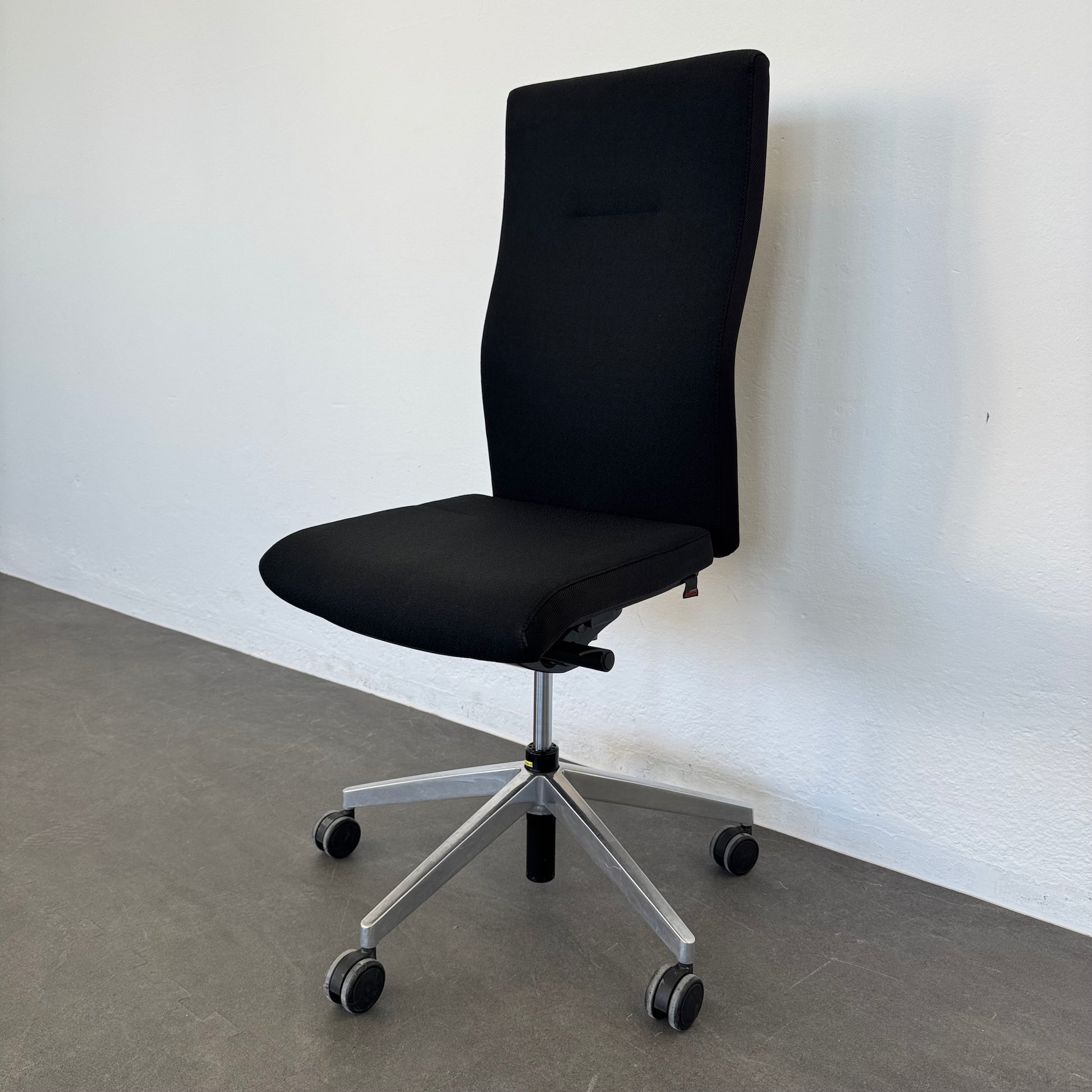 Züco Cubo Bürodrehstuhl Ansicht Höhenlift - 6036239