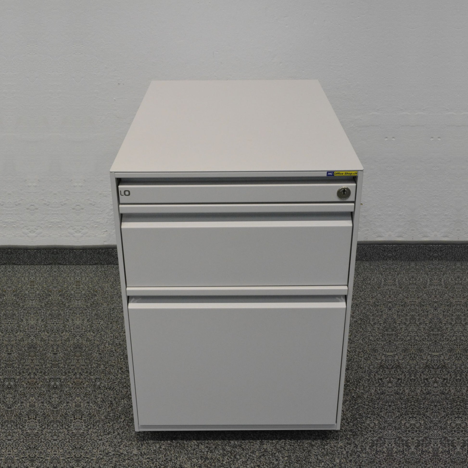 Lista Office Serie L Roll-Korpus in Verkehrsweiss