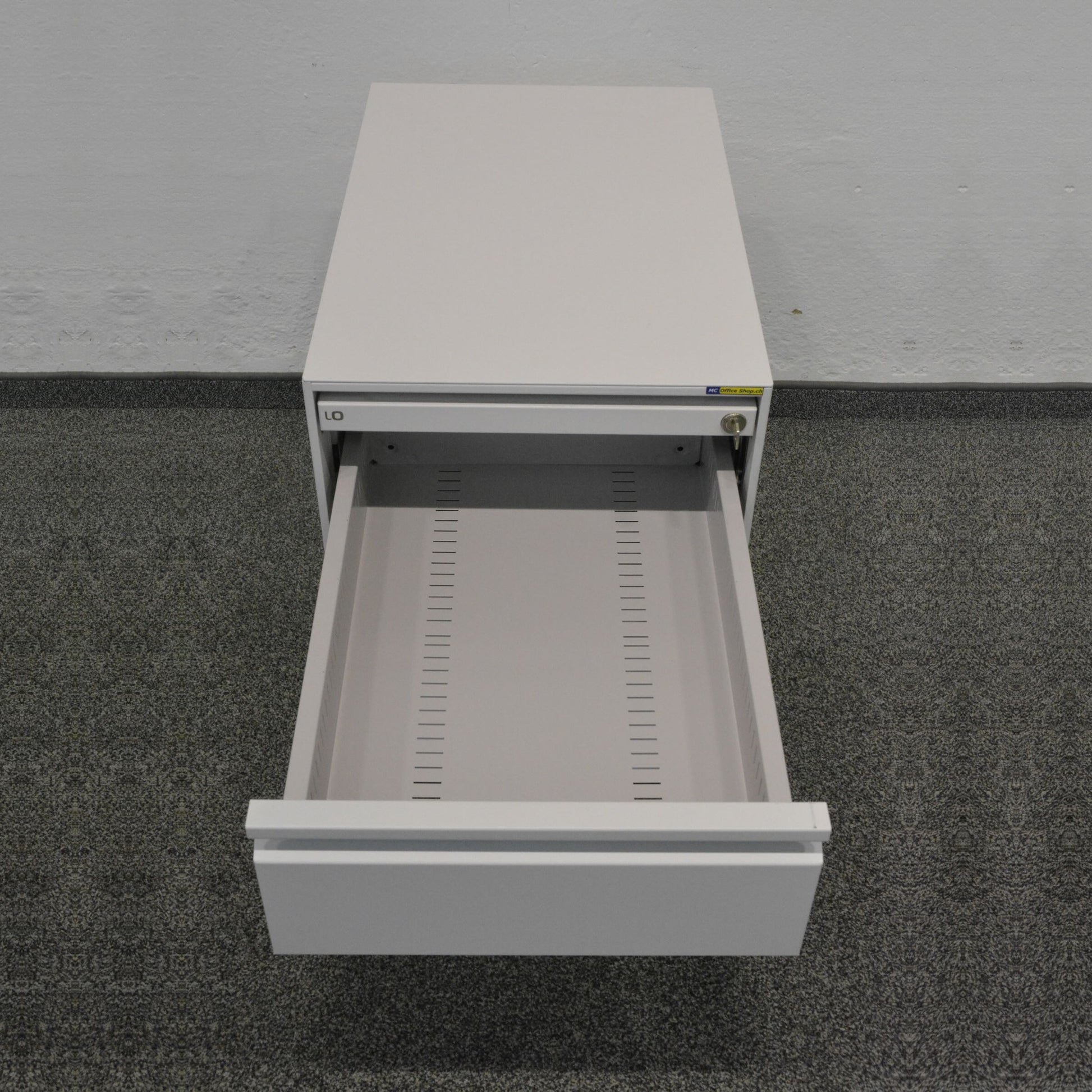 Lista Office Serie L Roll-Korpus mit Schublade offen