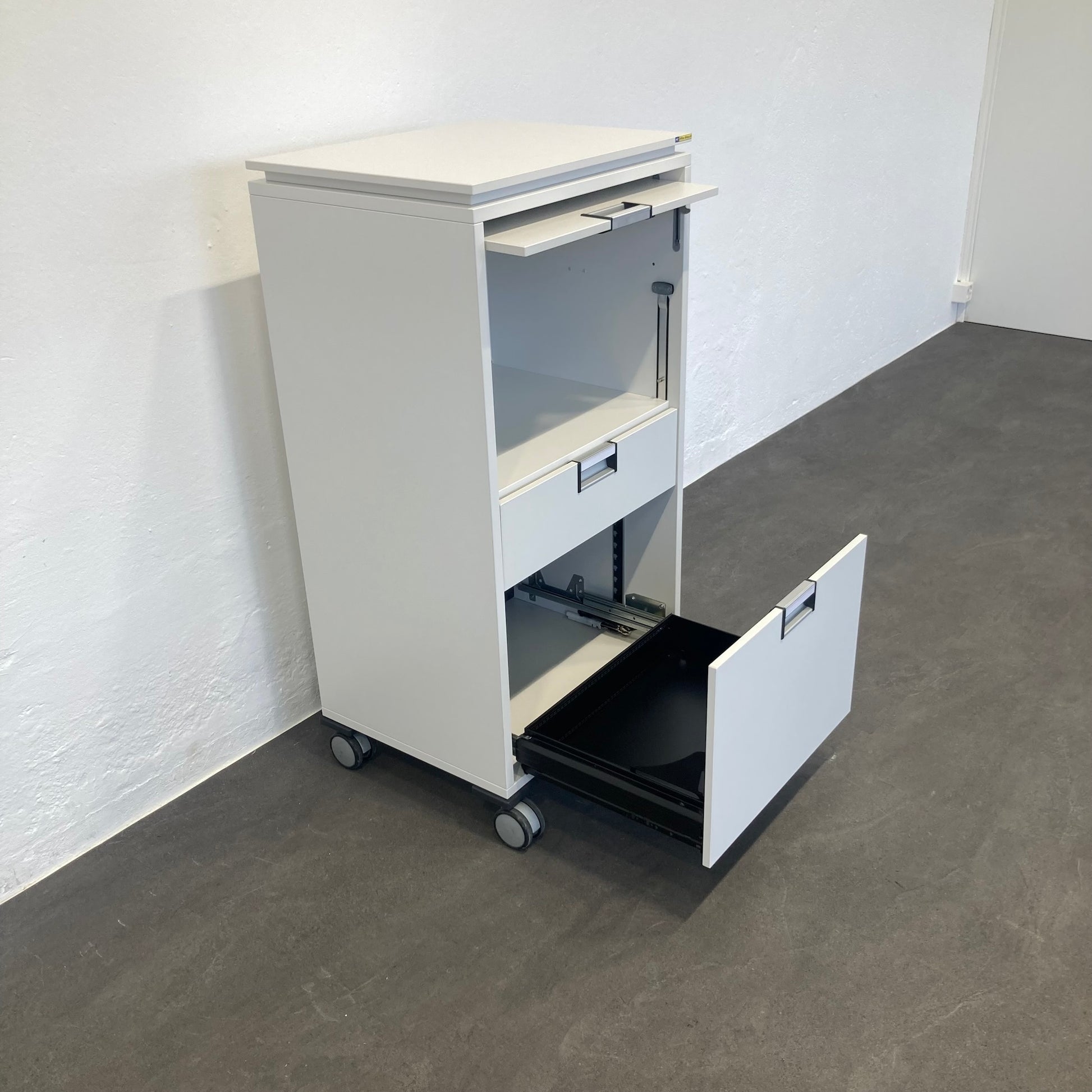 Steelcase Moby Roll-Caddy mit Schublade A4 offen - 6036280