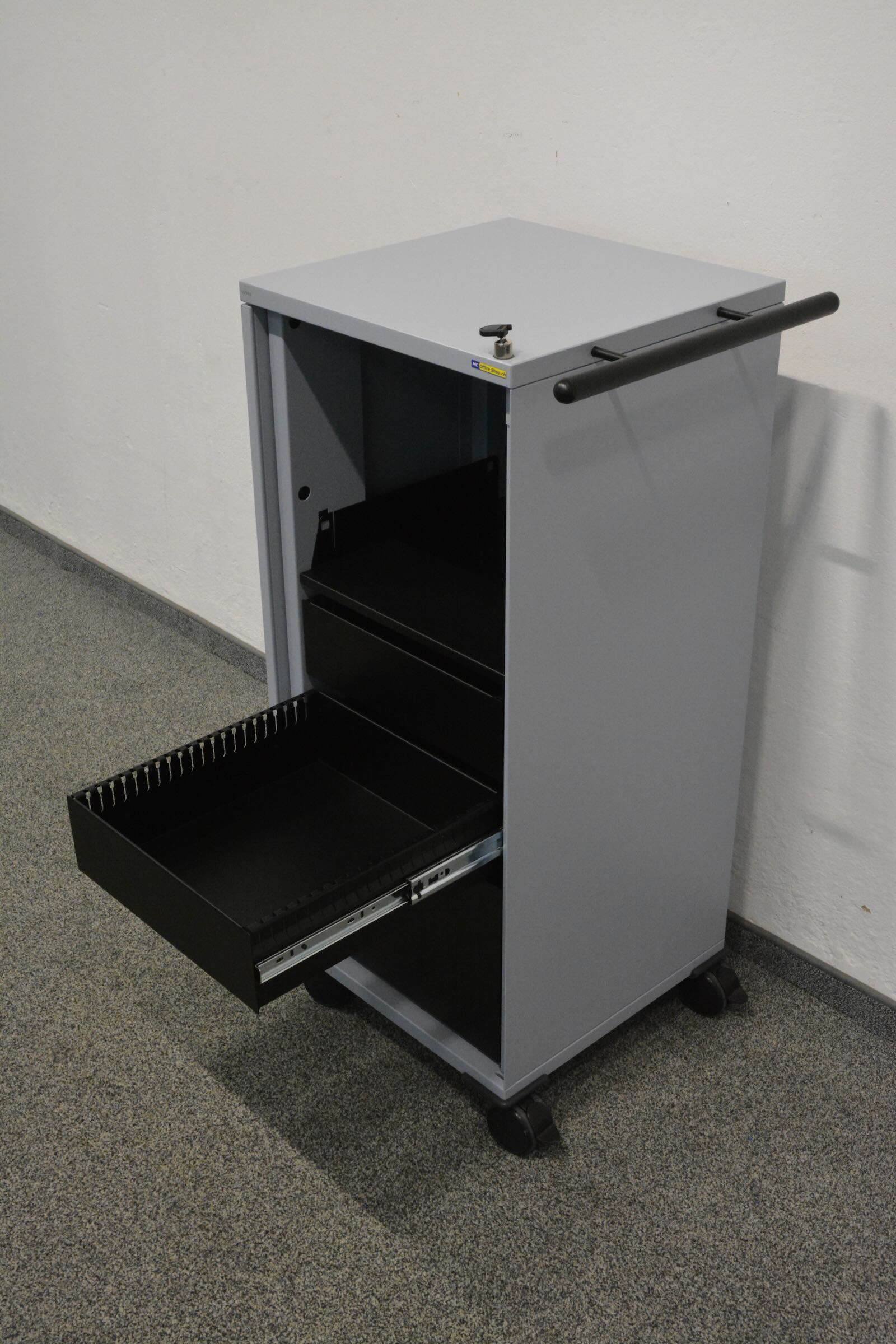 Novex LC2 Roll-Caddy Schublade A6 offen