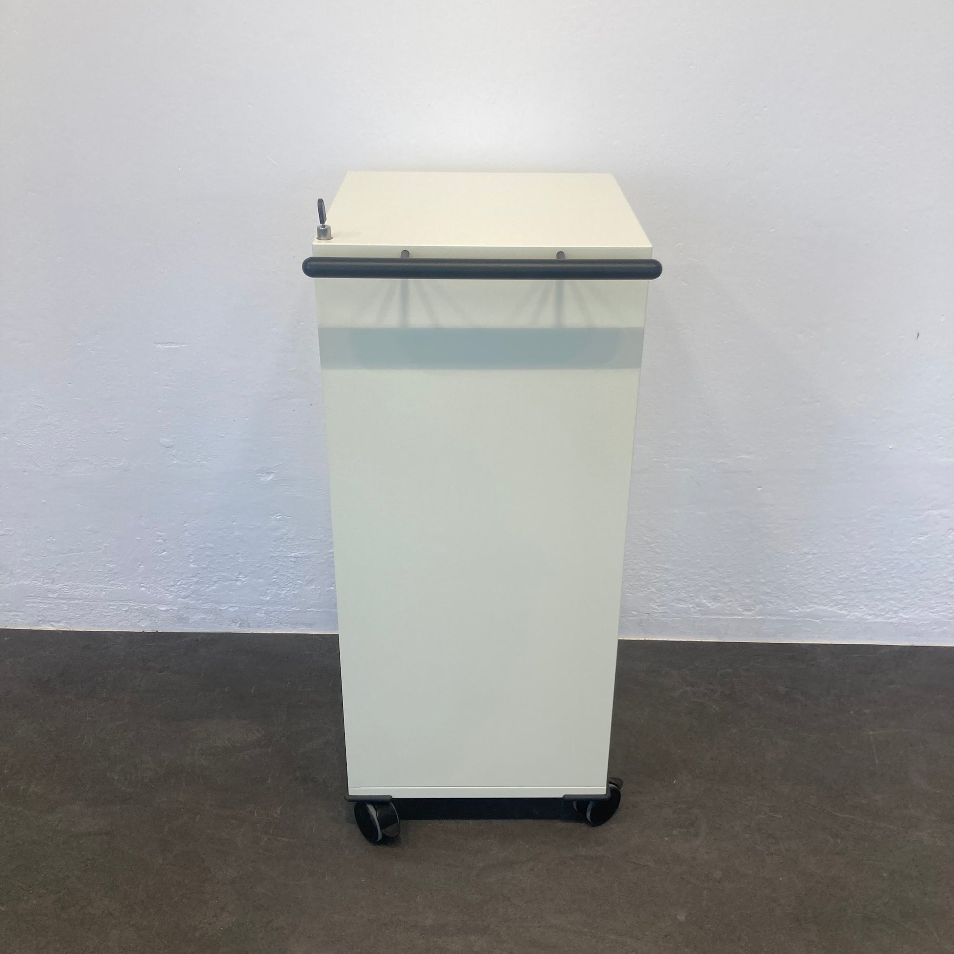 Novex LC2 Roll-Caddy seitliche Ansicht - 6036363