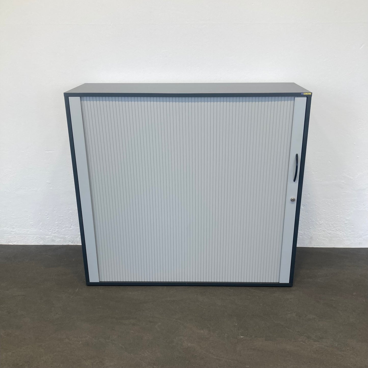 Elan Euroffice Lateralschrank aus Spanplatte Anthrazit und Lichtgrau - 6036399