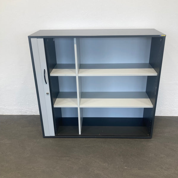 Elan Euroffice Lateralschrank 3-OH 1200mm mit Kunststoffrolladen ohne Schlüssel