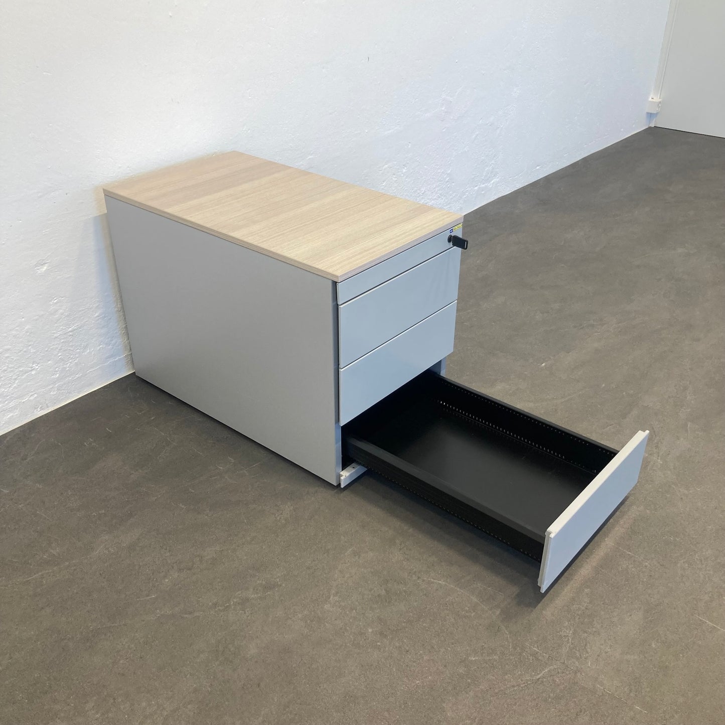 Steelcase IMPLICIT Roll-Korpus mit Schublade unten offen - 6036512