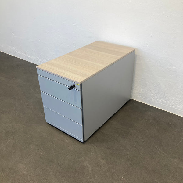 Steelcase IMPLICIT Roll-Korpus 4 Schubladen Silbergrau-Akazie mit Schlüssel