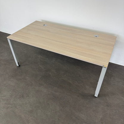 Steelcase Frame One Schreibtisch mechanisch höhenverstellbar von 680-760mm - 6036520