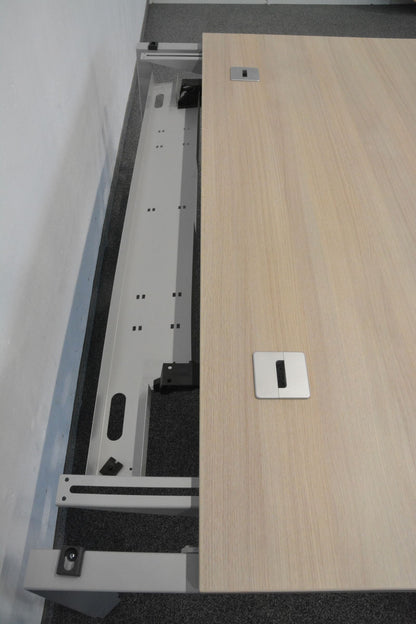 Steelcase Frame One Schreibtisch Ansicht Kabelkanal - 6036520