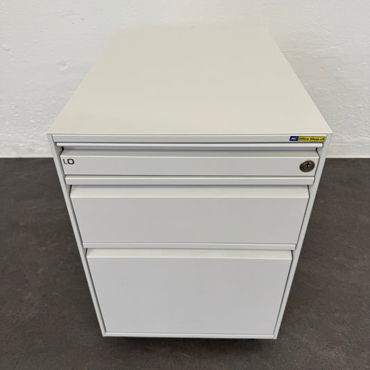 Lista Office LO Serie L2 Roll-Korpus in Verkehrsweiss