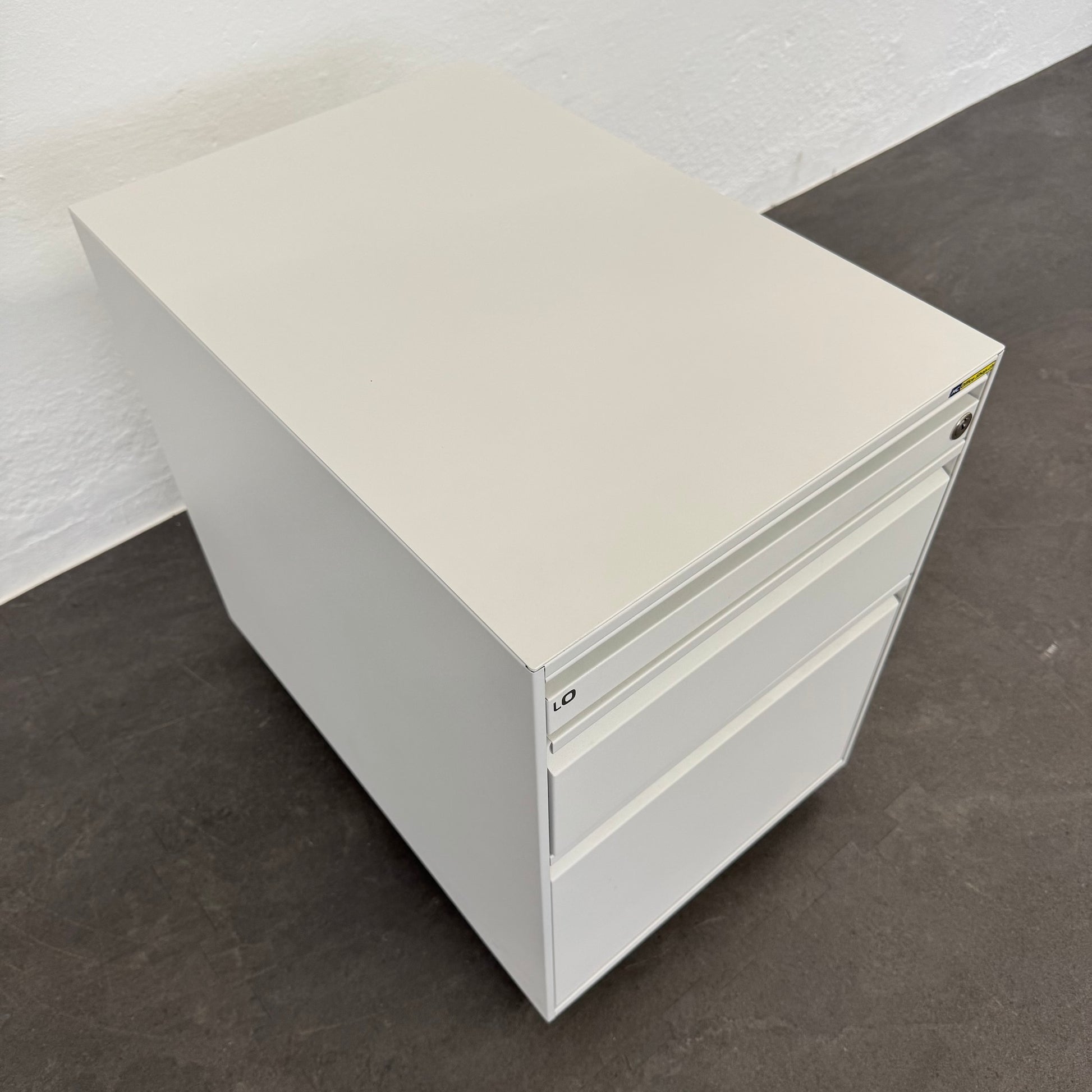 Lista Office LO Serie L2 Roll-Korpus 600mm tief