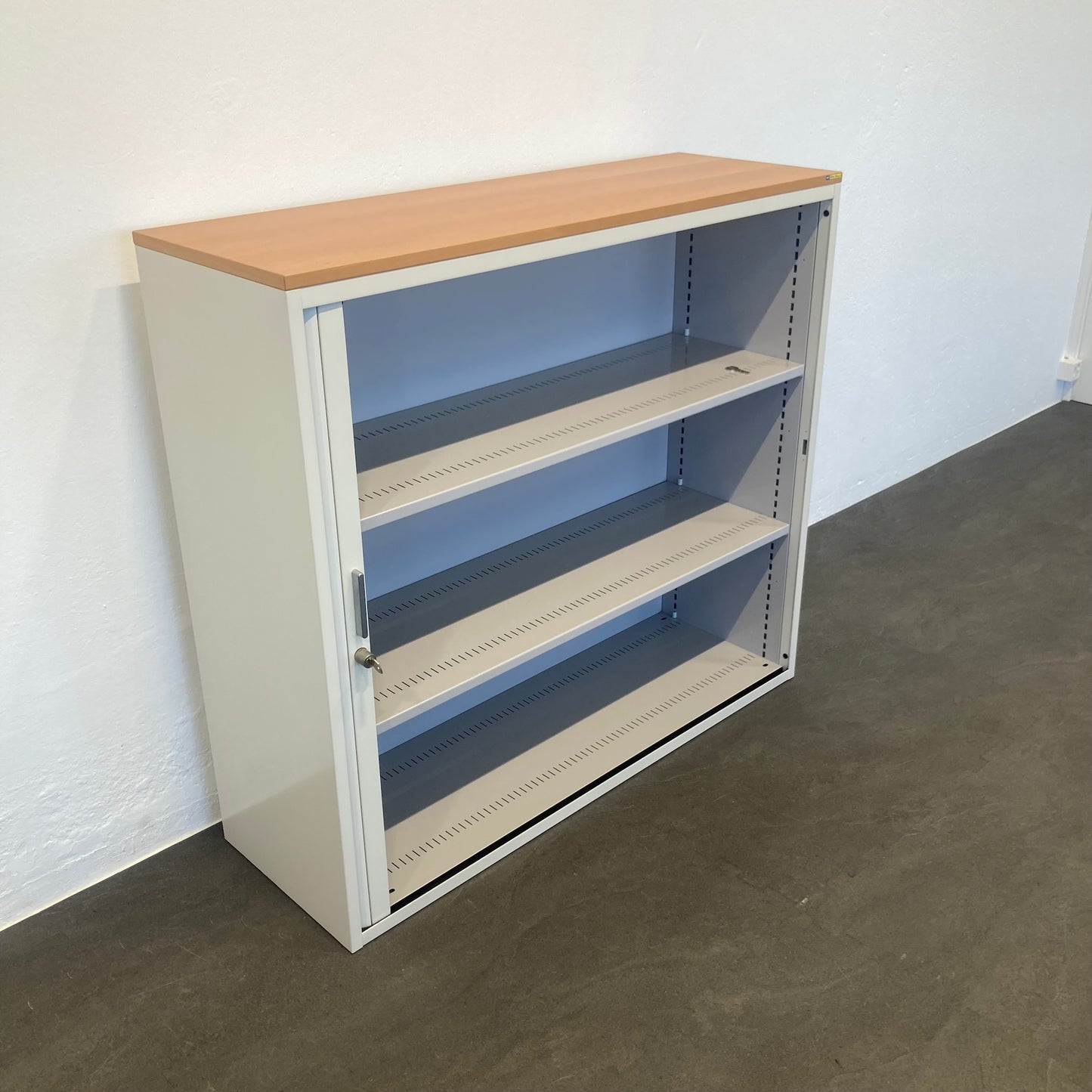 Lista Office LO Lateralschrank mit 2 Fachböden - 6036546