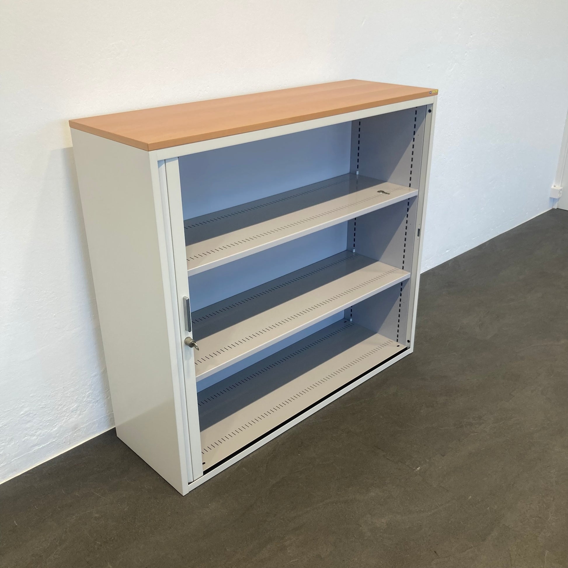 Lista Office LO Lateralschrank mit 2 Fachböden - 6036546
