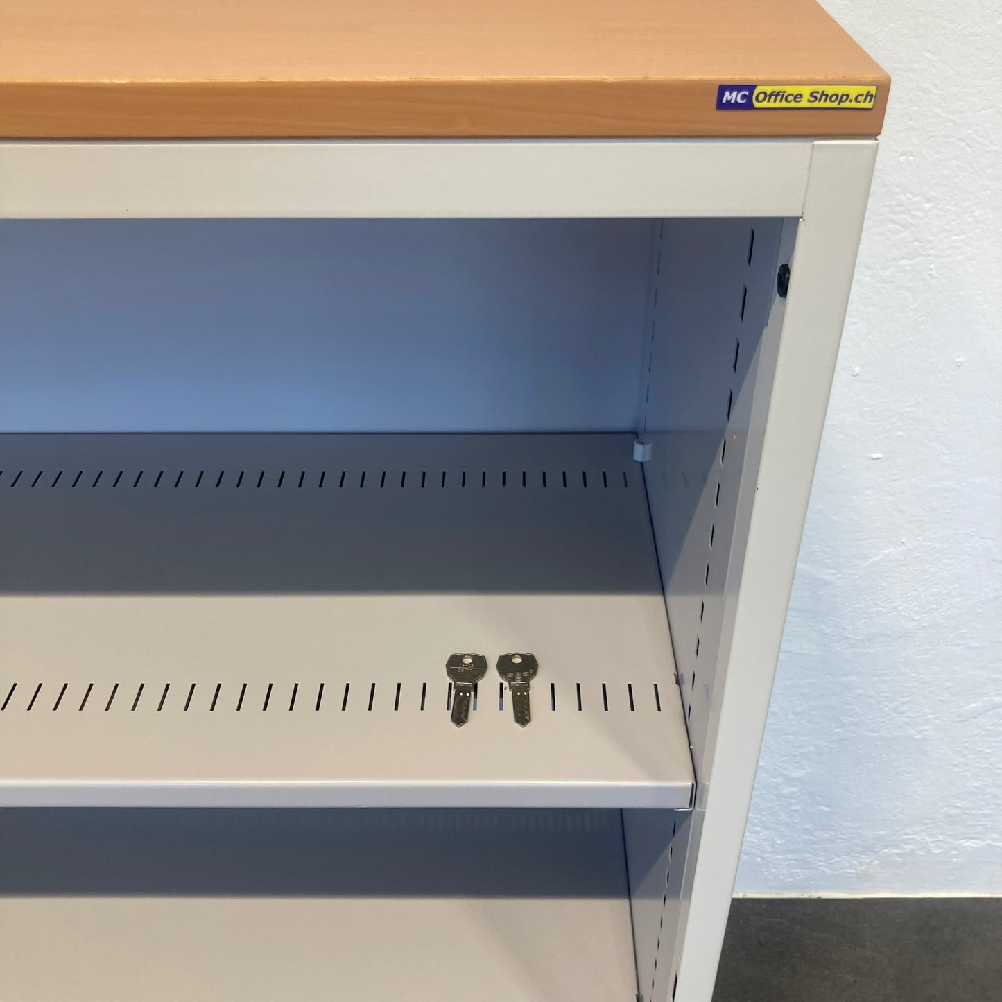 Lista Office LO Storage Lateralschrank Detailfoto von 2 Schlüsseln - 6036546
