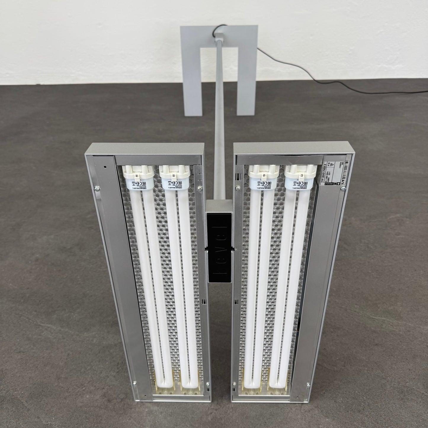 Regent Level Indirekt-/Direktleuchte ohne Licht - 6036583