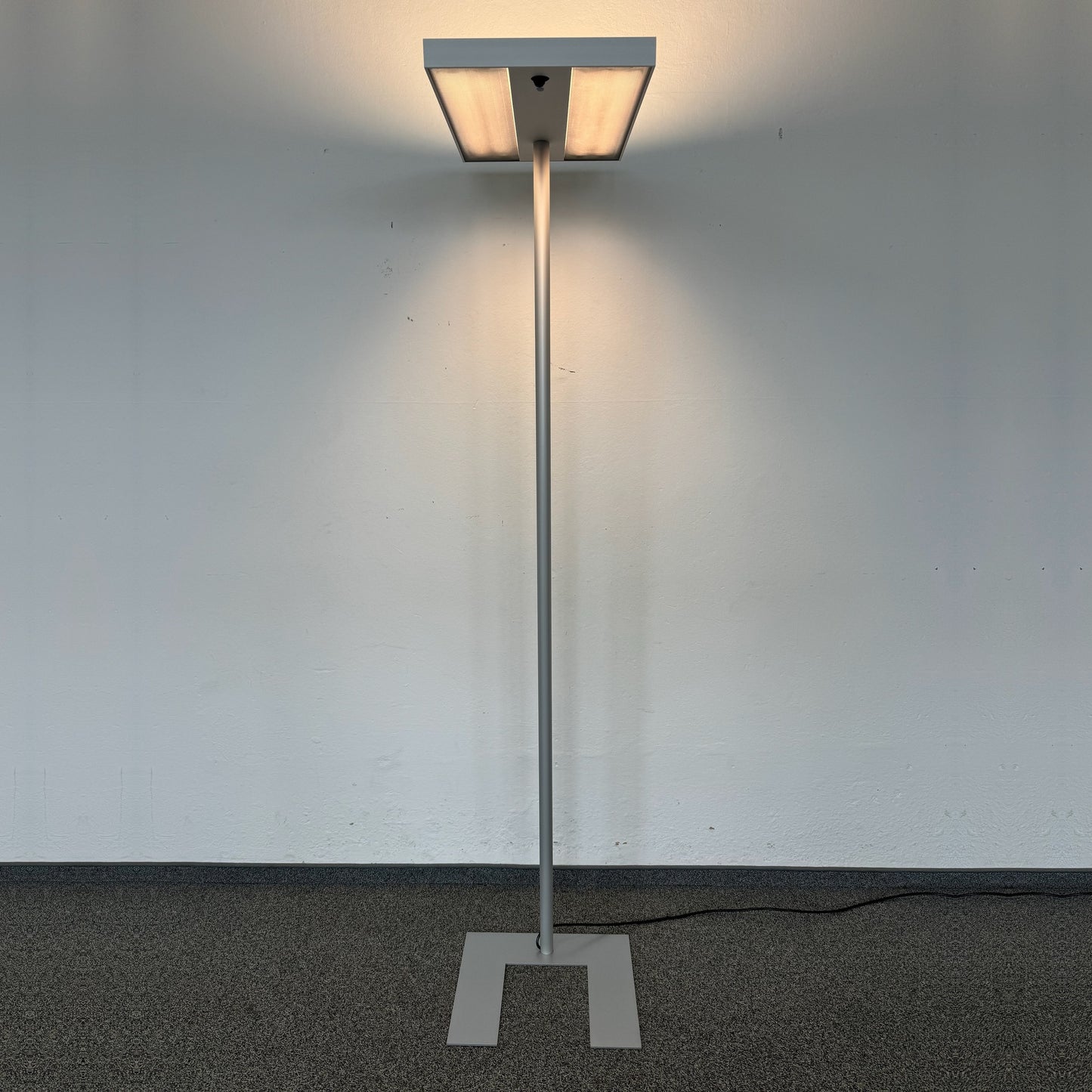 Alteme Eco Indirekt-/Direktleuchte 4 x 55 Watt