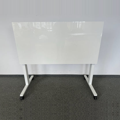 Winea Flow Sitz-Steh Sitzungstisch kann als Whiteboard genutzt werden - 6036606