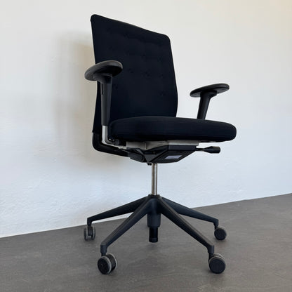 Vitra ID Trim Bürodrehstuhl Detailfoto Fusskreuz - 6036616