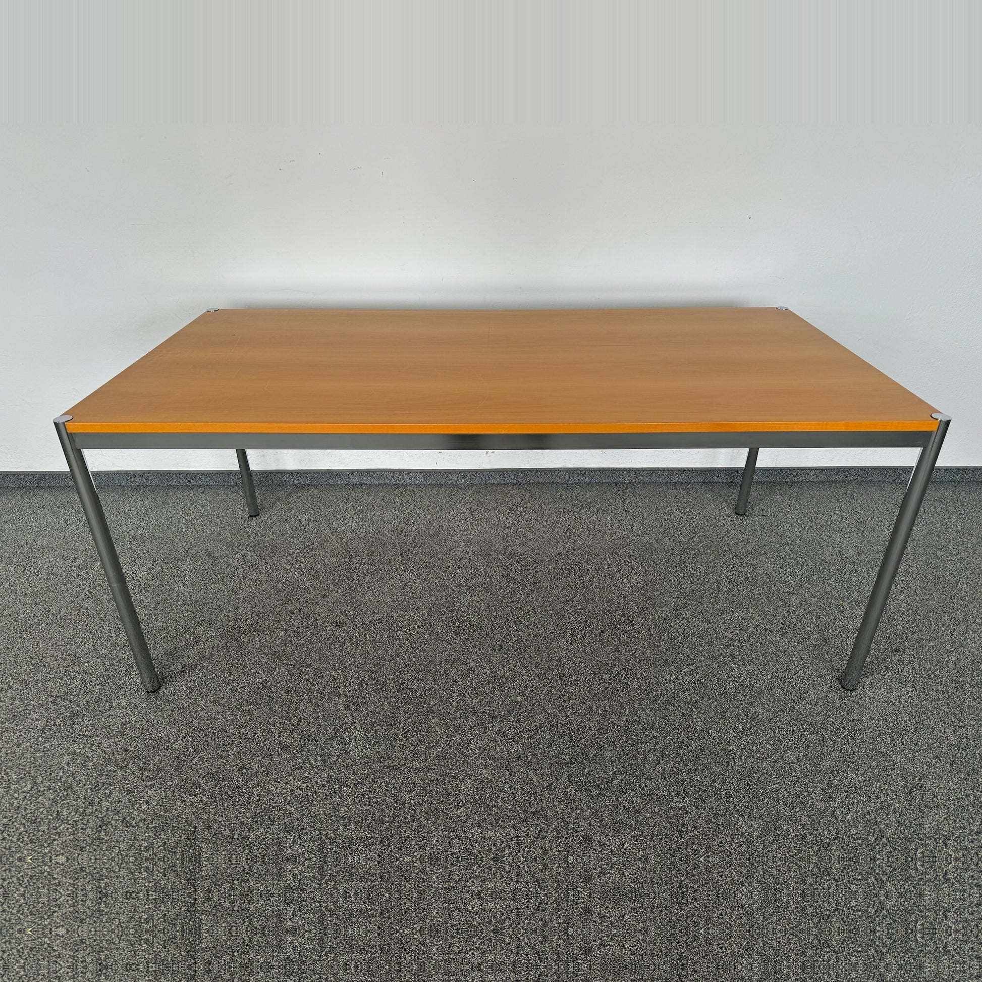 Ergodata Multi Desk Rondo Schreibtisch MDF Buchenfurnier