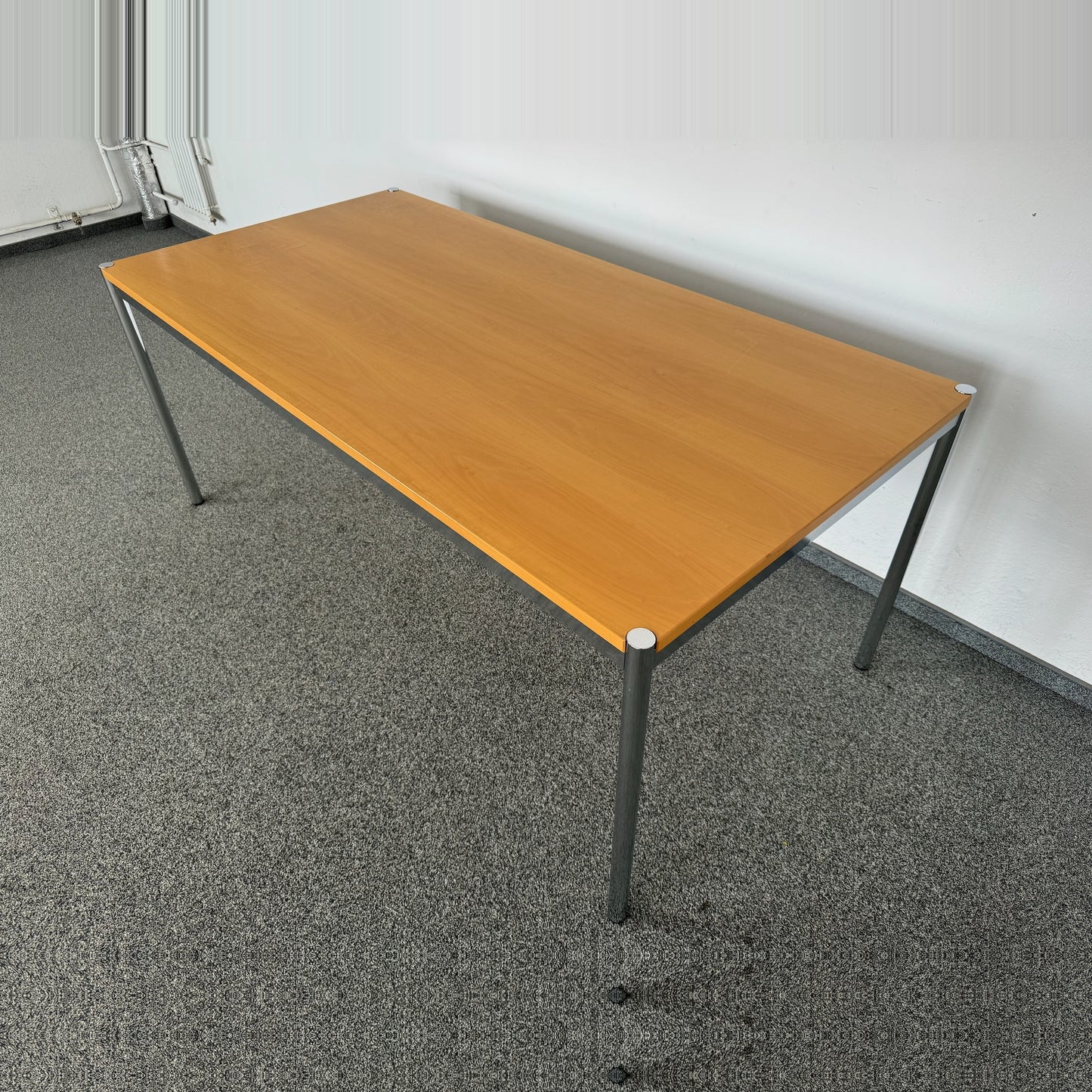 Ergodata Multi Desk Rondo Schreibtisch Gestell Chrom glanz