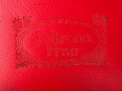 Poltrona Frau Intervista Sessel Detailfoto Prägung Logo - 6036680
