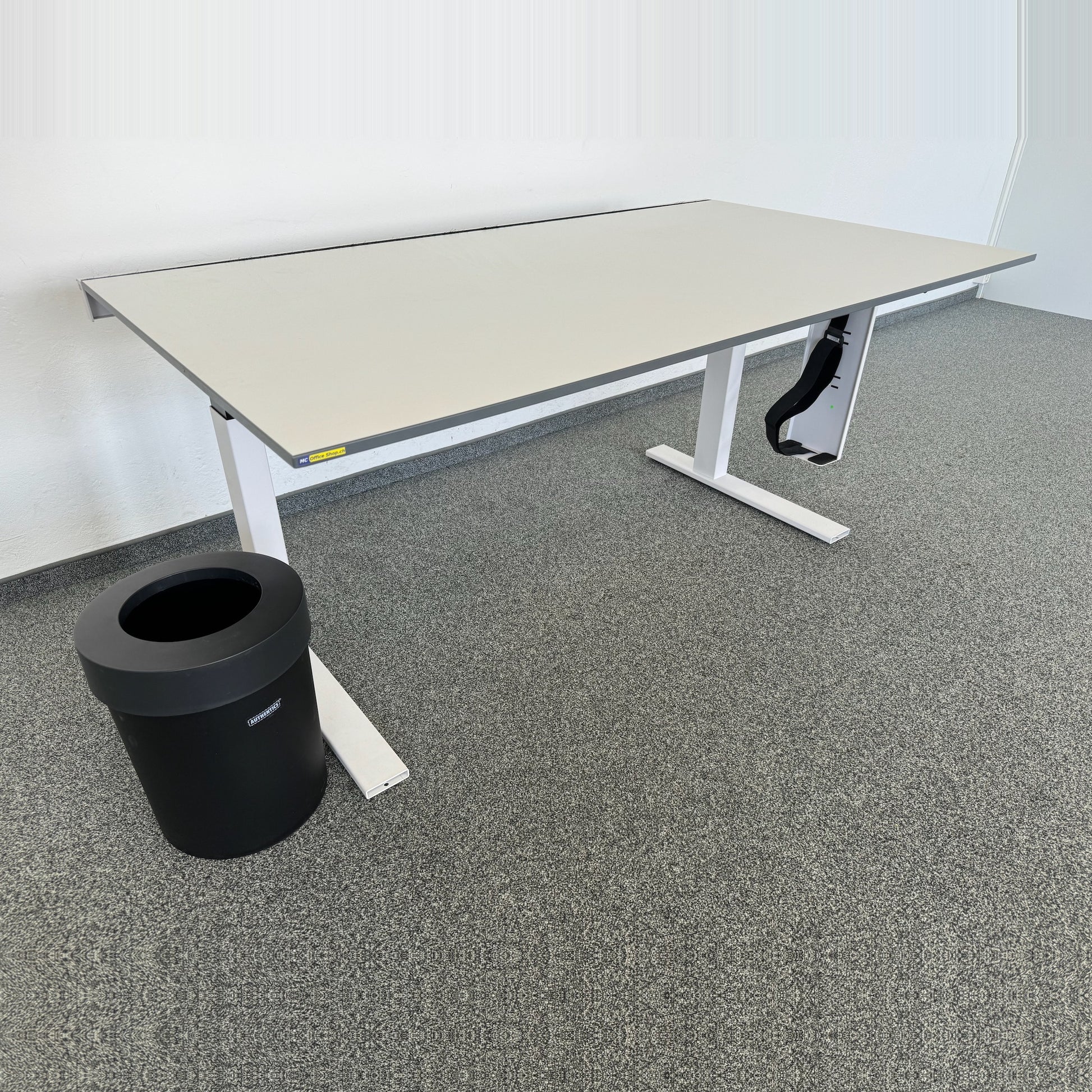 Lista Office LO Extend Schreibtisch 1600x900mm