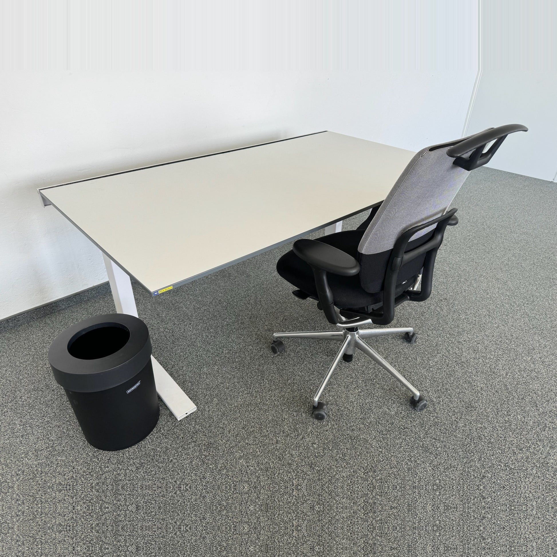 Lista Office LO Extend Schreibtisch 1600x900mm - Tischplatte Weiss