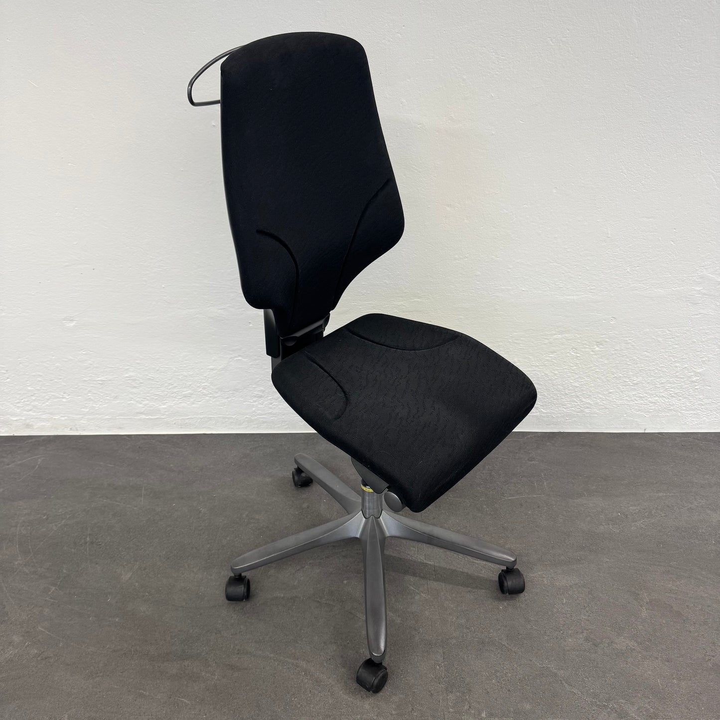 Giroflex G64 Bürodrehstuhl ohne Armlehnen