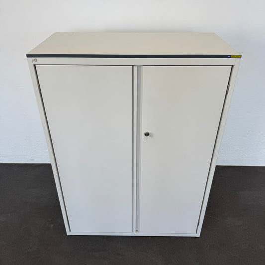 Lista Office Storage Flügeltür-Aktenschrank aus Metall Weiss