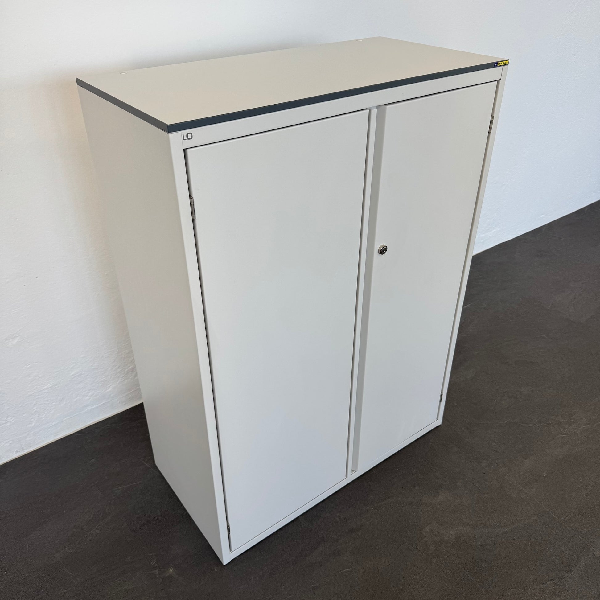 Lista Office Storage Flügeltür-Aktenschrank 800mm breit