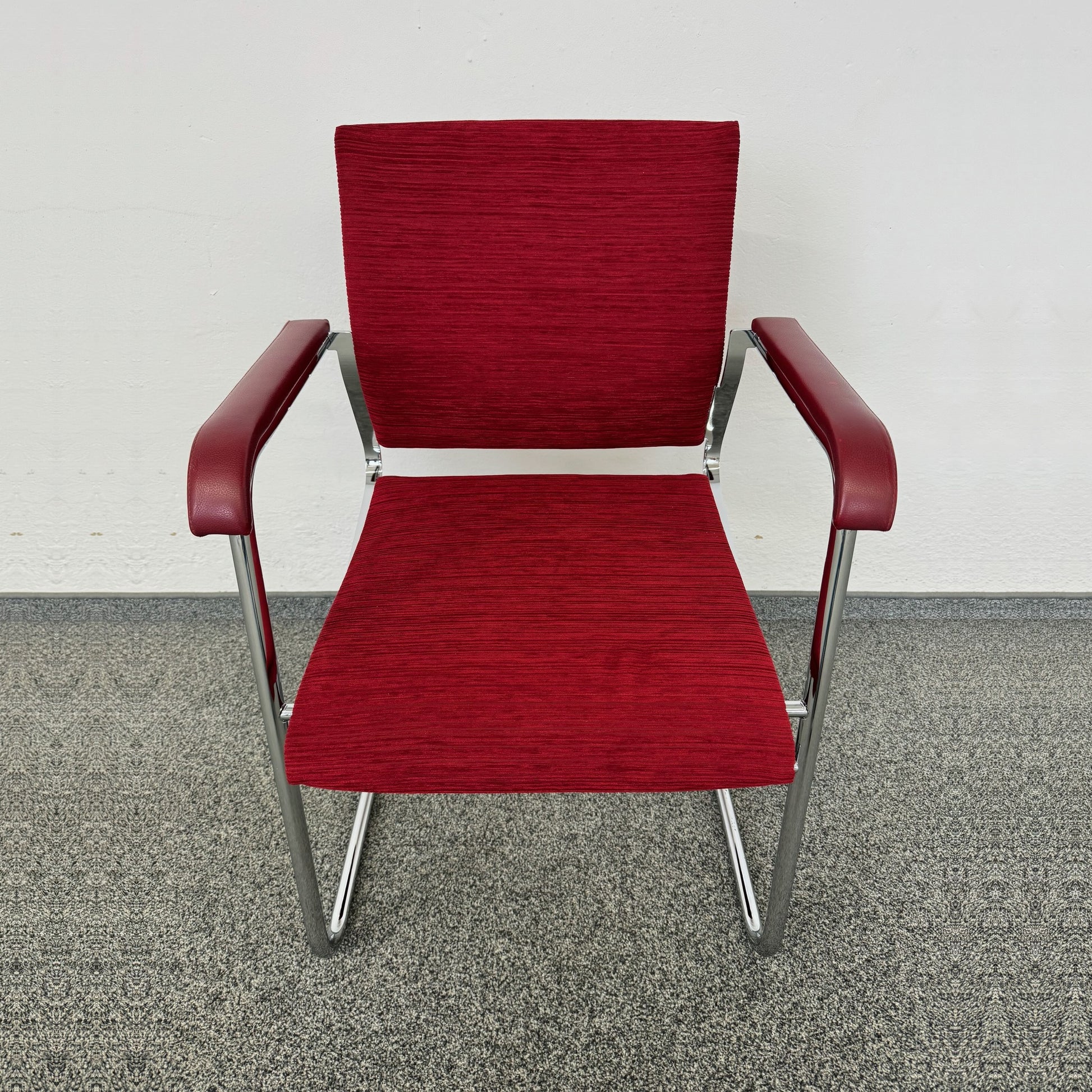 Wilkhahn Sito Freischwinger Stoffbezug Rot gemustert