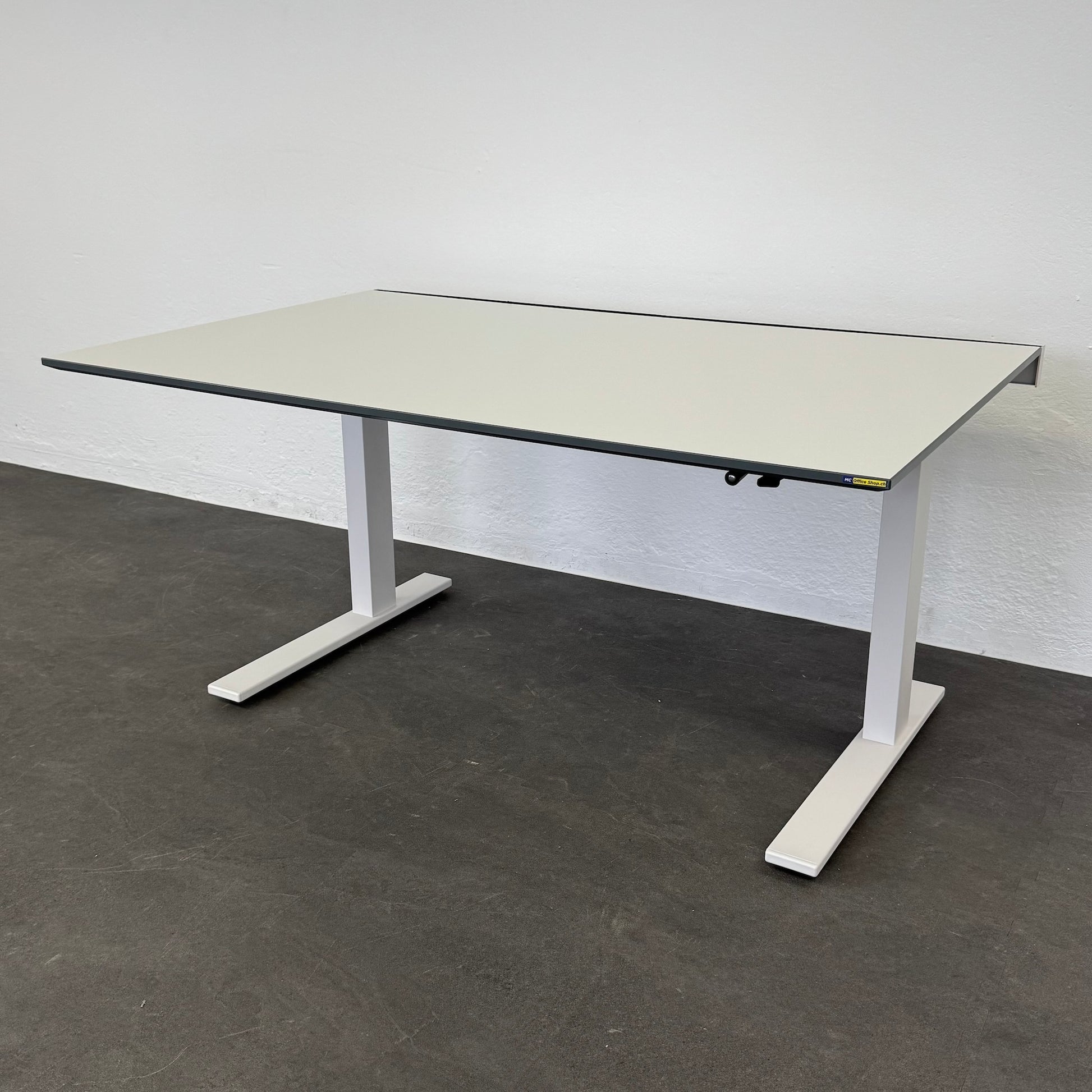 Lista Office LO Extend Schreibtisch mechanisch höhenverstellbar von 680-820mm - 6036808