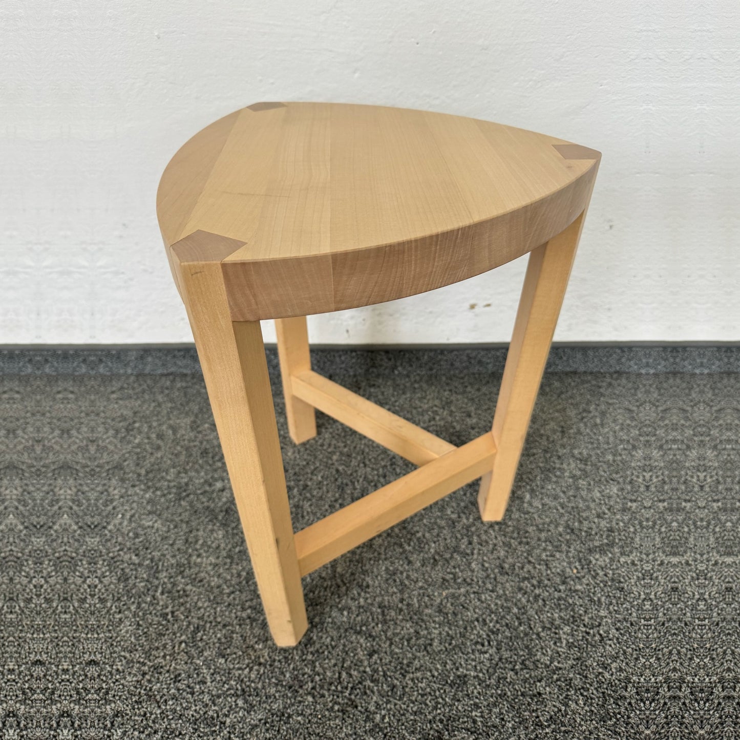 Schloss Herdern wank Hocker echte Handarbeit