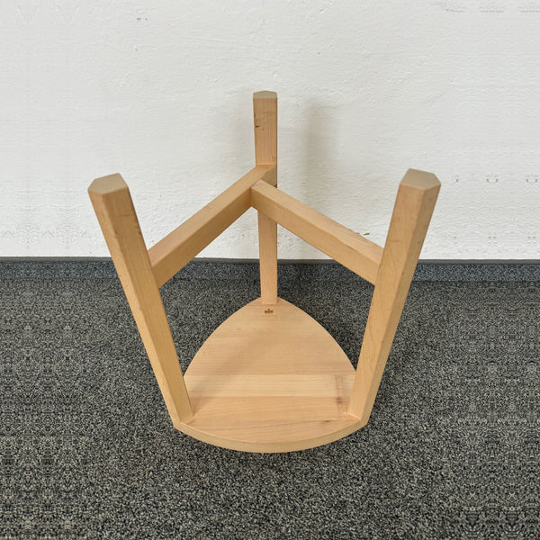 Schloss Herdern wank Hocker