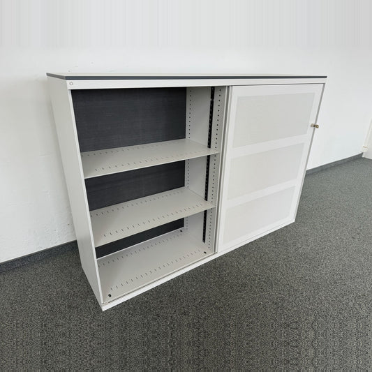 Lista Office Storage Twin Schiebetürschrank