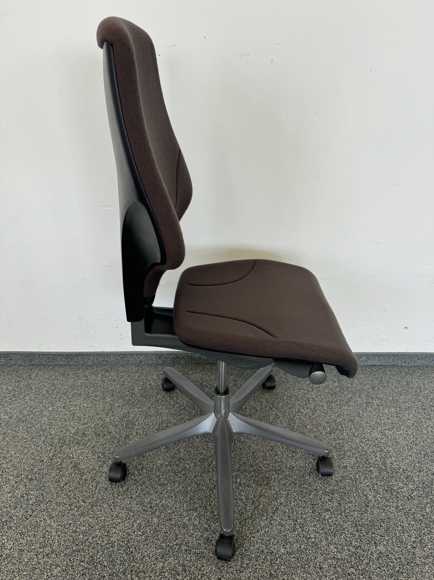 Giroflex G64 Bürodrehstuhl