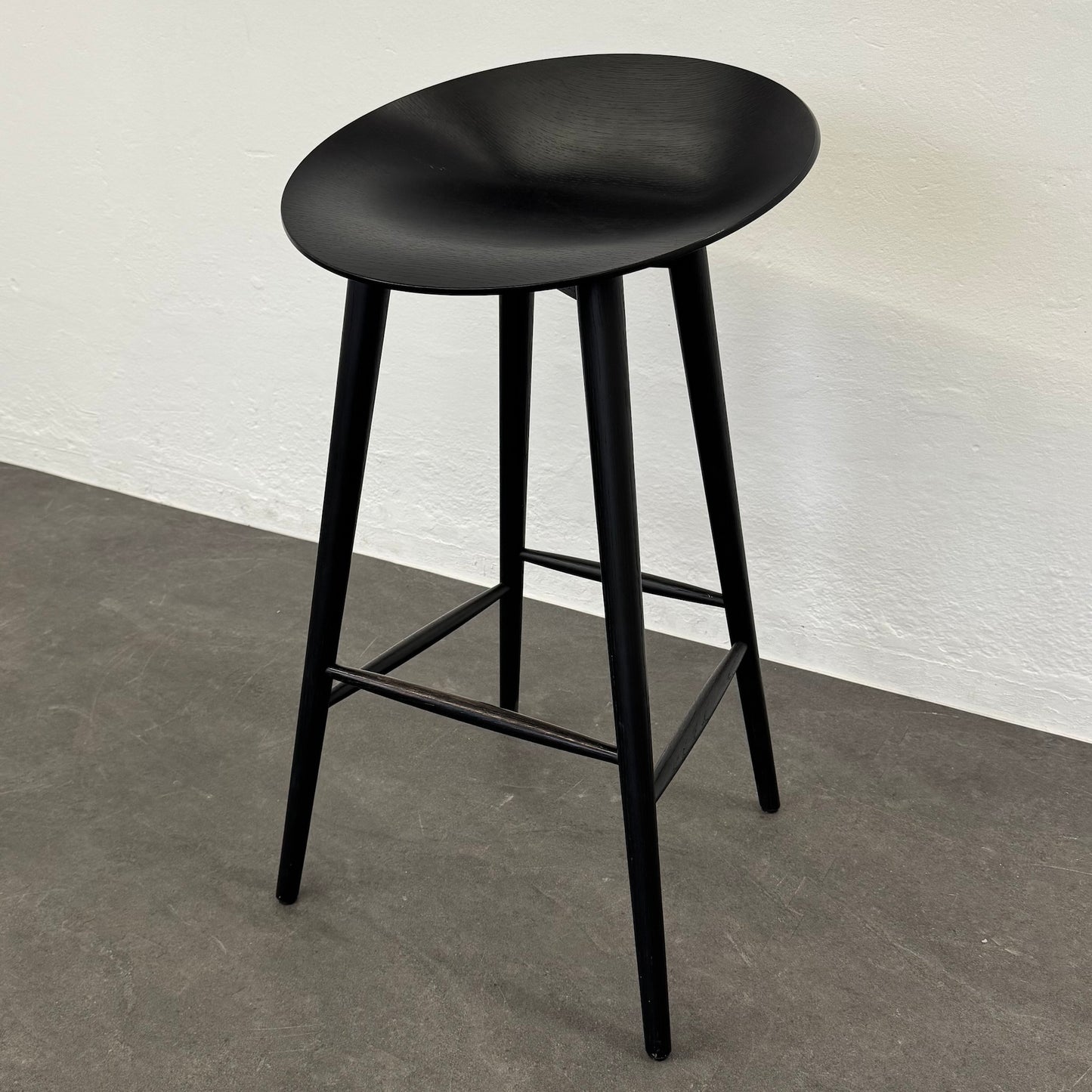 Girsberger Musa Barhocker mit Sitzmulde - 6036993