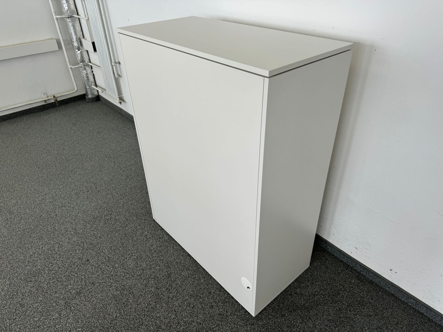 Flexx Apothekerschrank Öffnung Rechts von hinten