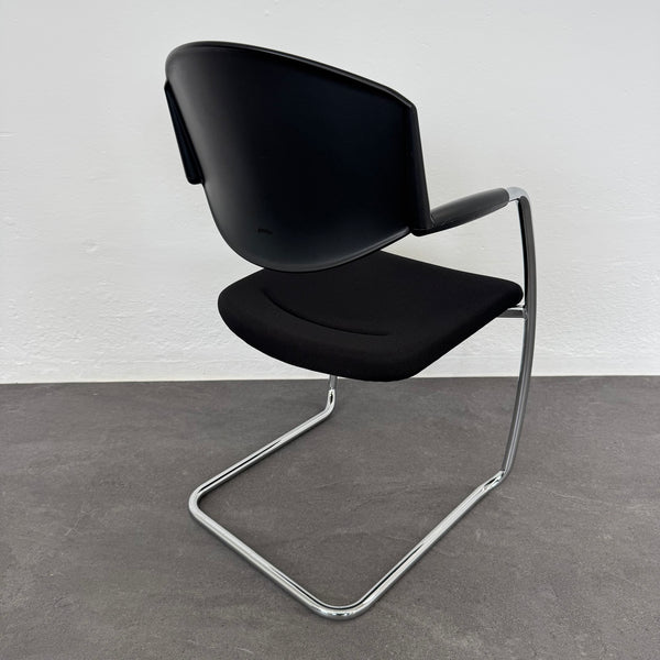 Giroflex G16 Freischwinger Bezug Stoff Schwarz - stapelbar