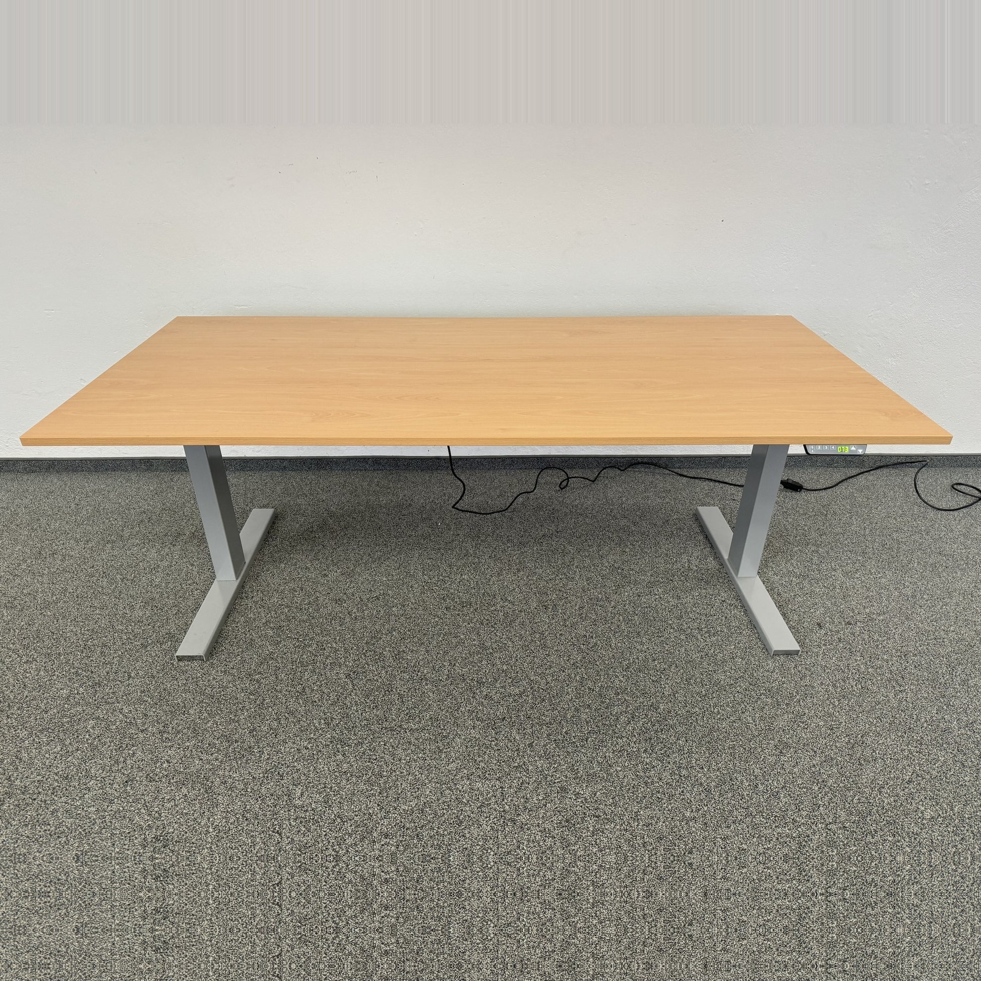 Interoffice Sitz-Steh-Schreibtisch 1800x900mm