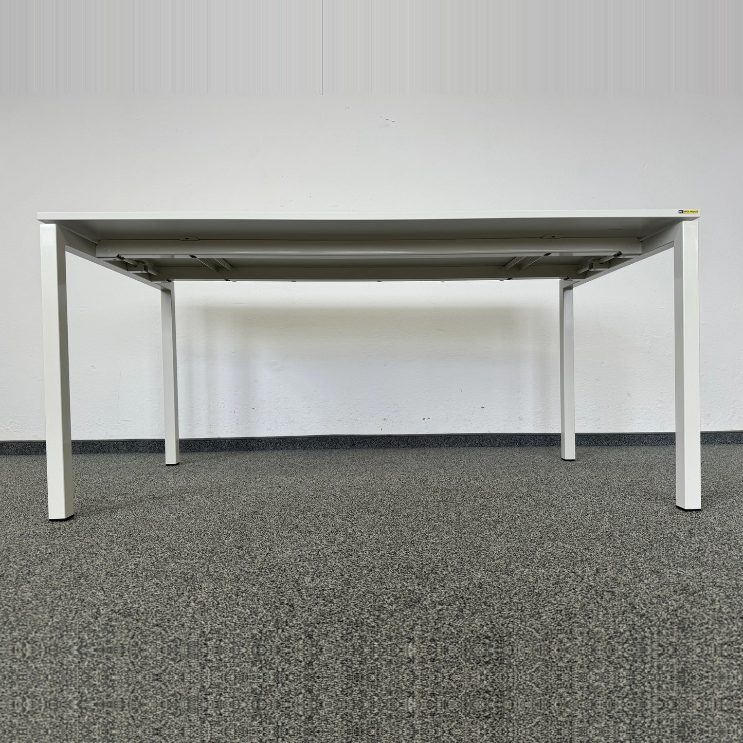 Ergodata Line Desk Sitzungstisch