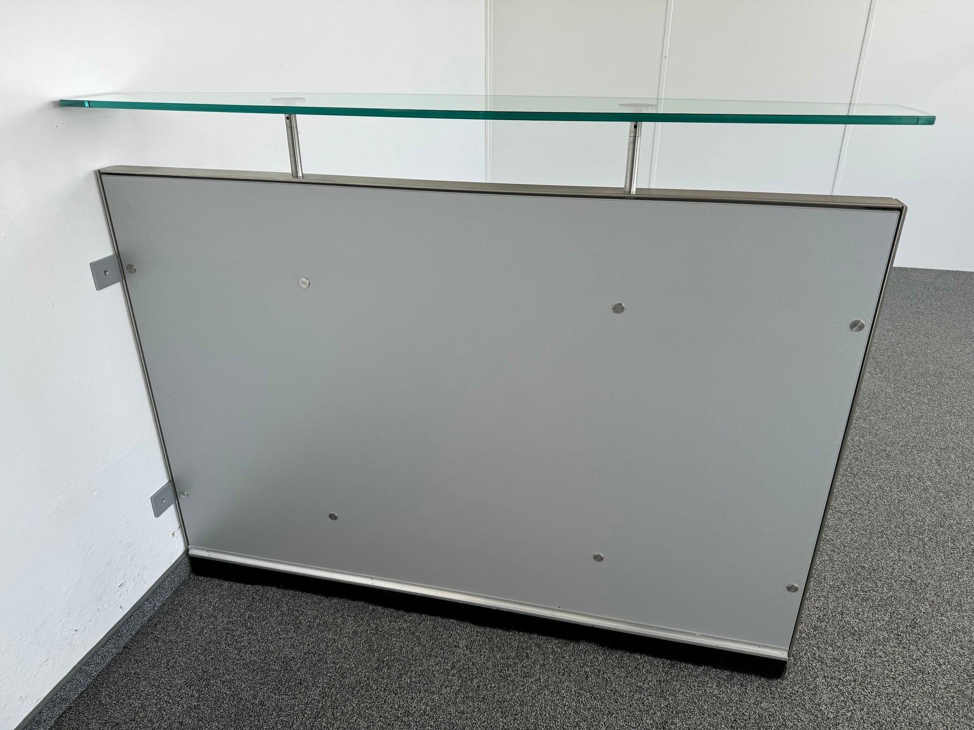 Top Design Classic Anbautheke an der Wand