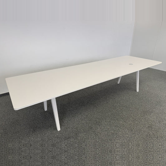 Vitra Joyn 2 Meet Sitzungstisch