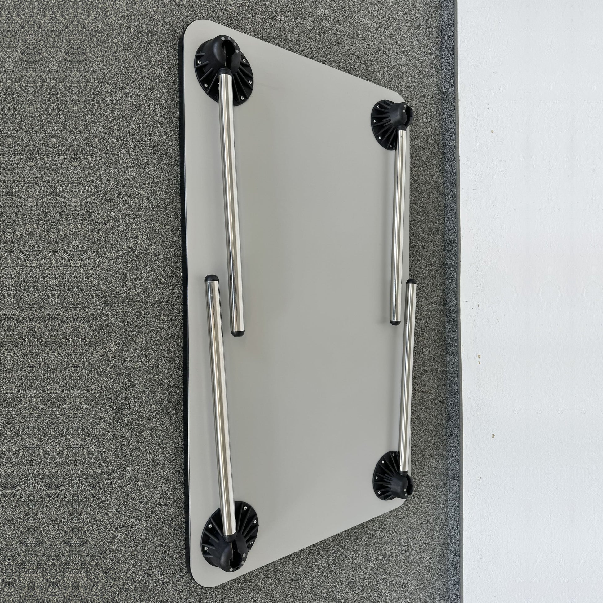Top Design Free Klapptisch Beine eingeklappt