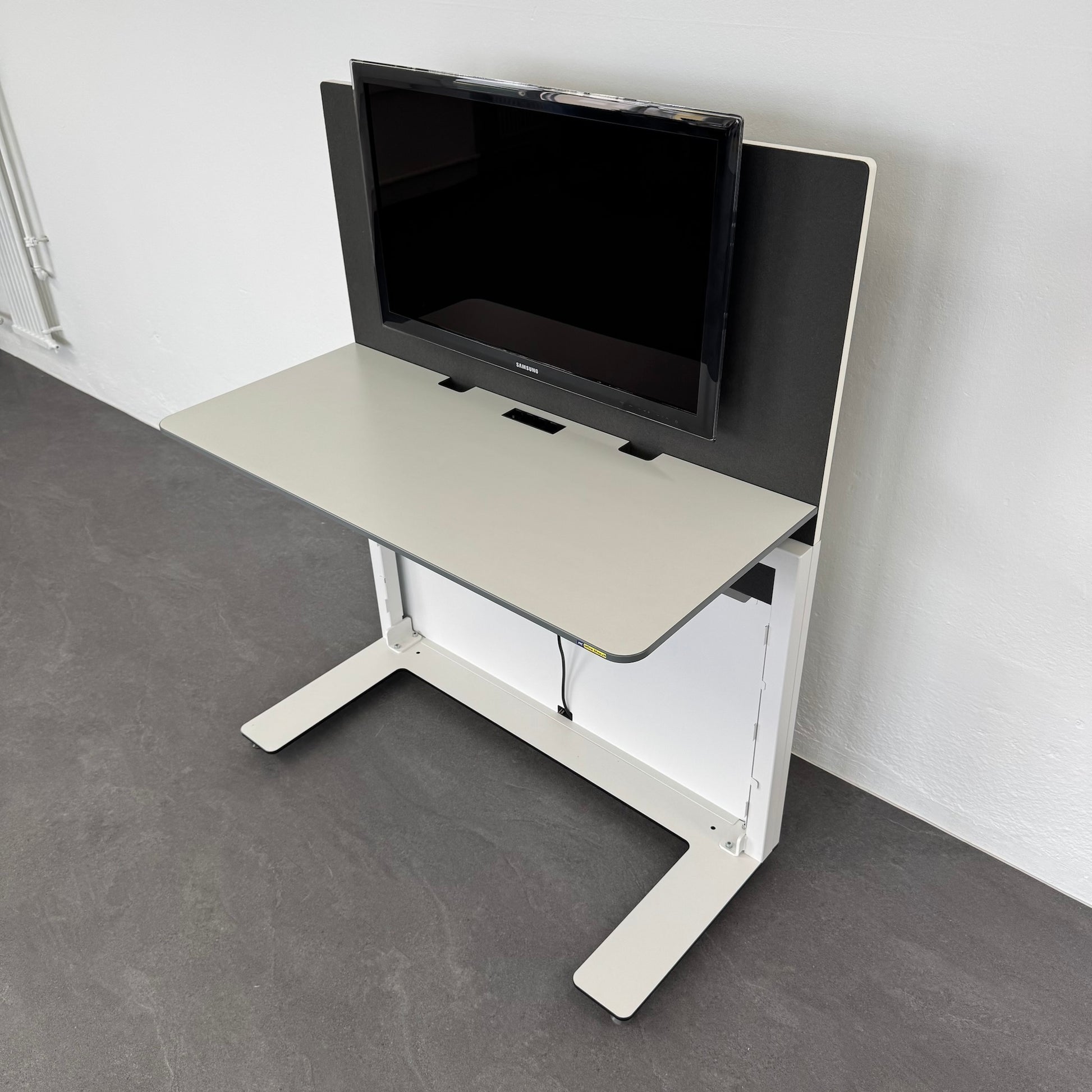 Lista Office Workstation Schreibtisch Breite 1100mm