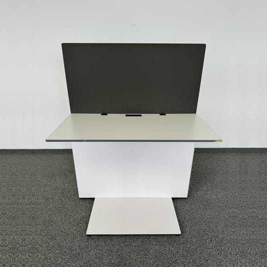 Lista Office Workstation Schreibtisch Spanplatte Weiss mit Kante Anthrazit