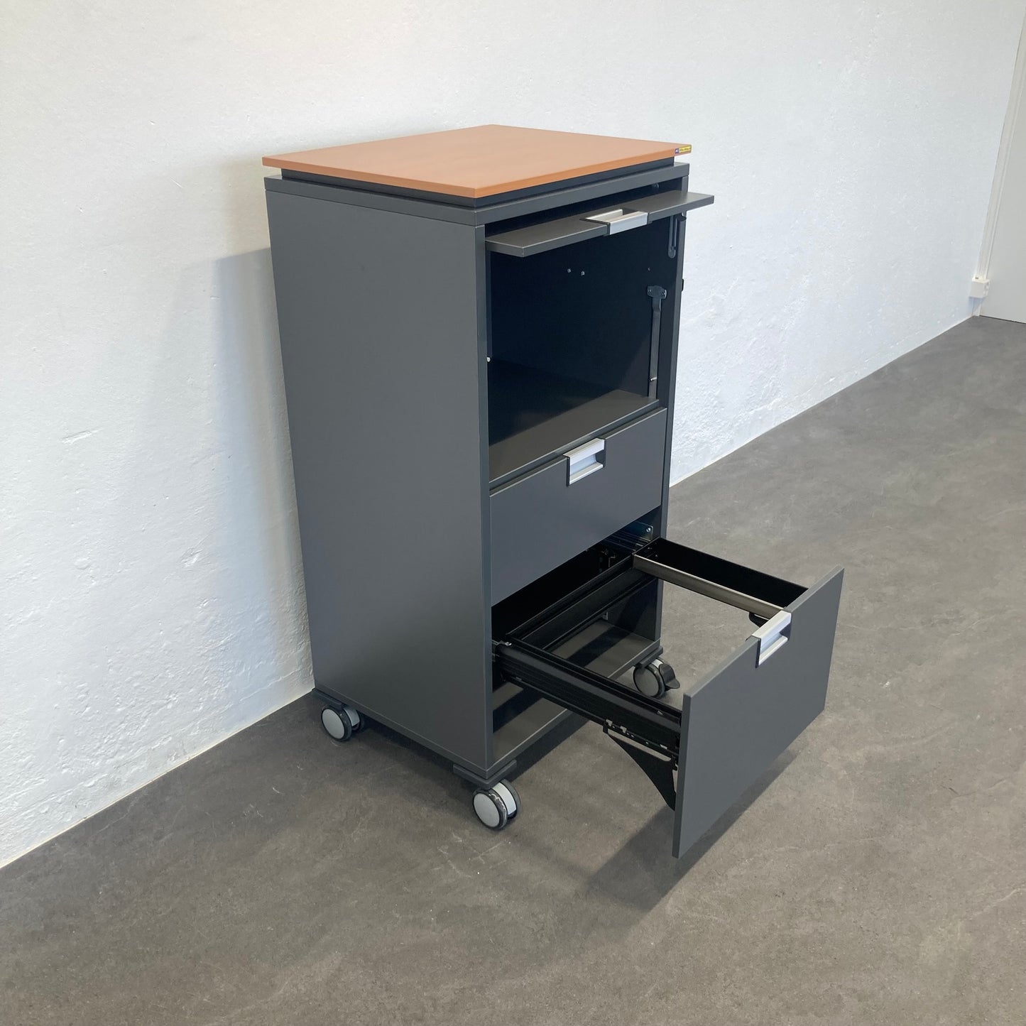 Steelcase Moby Roll-Caddy mit Schublade A4 offen - 6037234